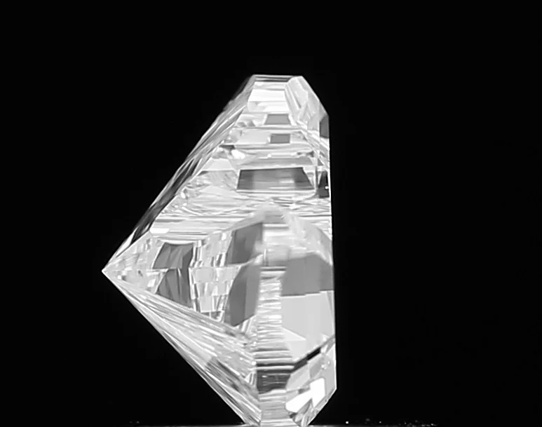 Diamond angle view 4